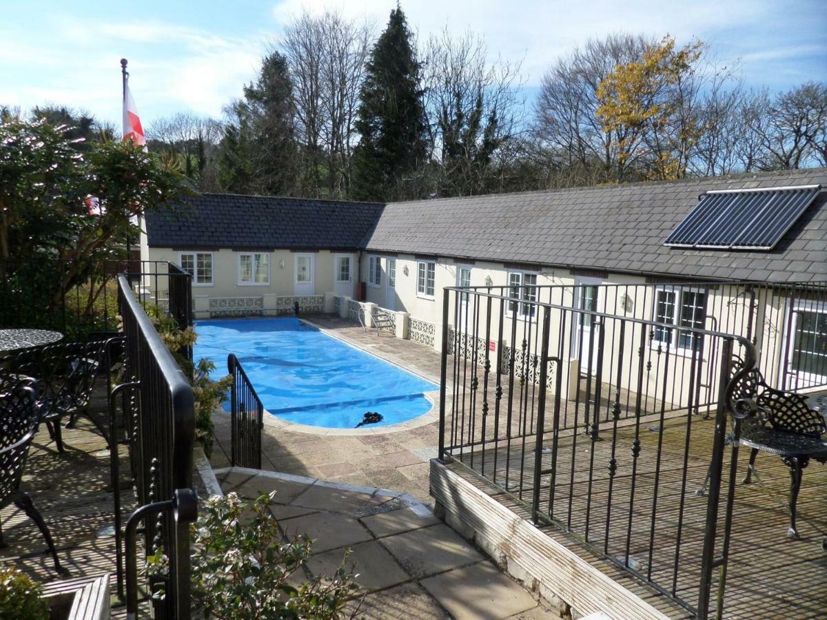 The Poachers Hotel 4*